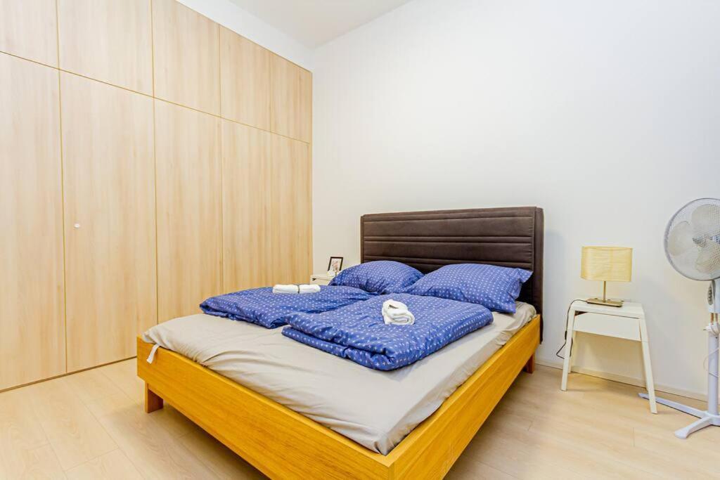Luminous Design Apartment - W18 Boedapest Buitenkant foto